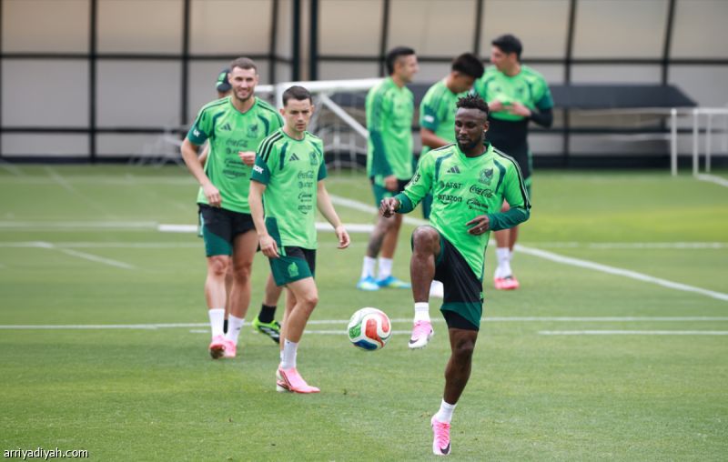 أمام جنوب إفريقيا.. المكسيك تبحث عن الانتصار الأول