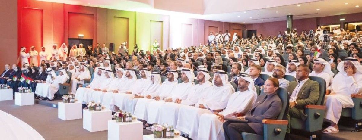 نهيان بن مبارك: «عهد ووعد» رسالة محبة وعرفان لرئيس الدولة