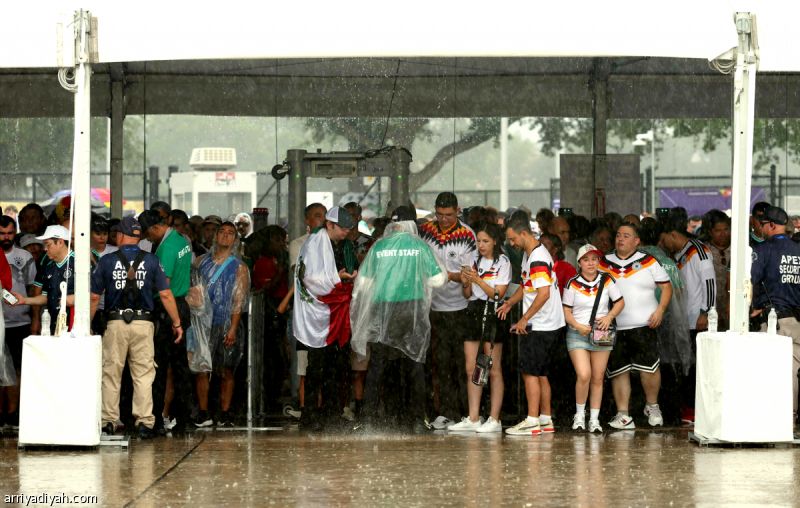 عاصفة تفاجئ جماهير ألمانيا وكوراساو