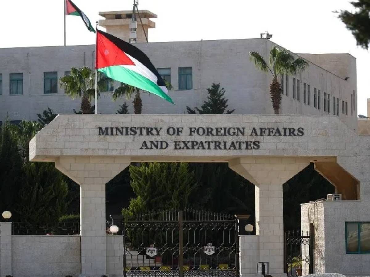  الأردن يتضامن مع قطر إثر انفجار مصنع بمنطقة رأس لفان الصناعية