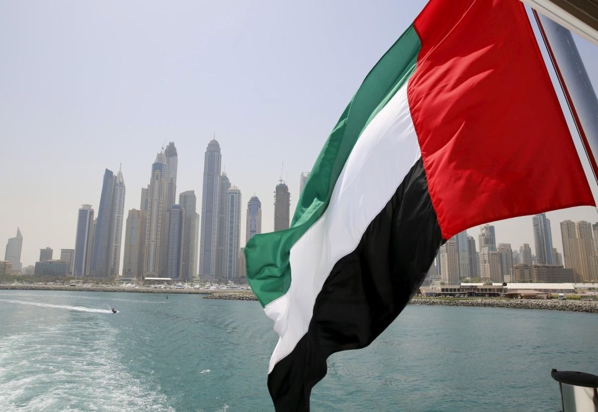 الإمارات تتضامن مع قطر عقب انفجار مصنع بمنطقة رأس لفان الصناعية