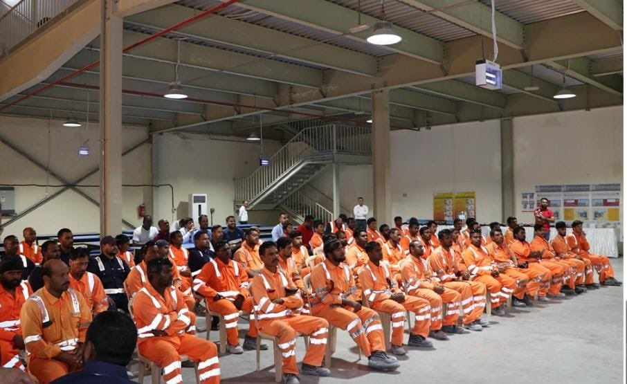 مدير شؤون المشروعات في "أشغال" : التزام كامل بحظر العمل في الأماكن المكشوفة صيفا وتعزيز حماية العمال من الإجهاد الحراري