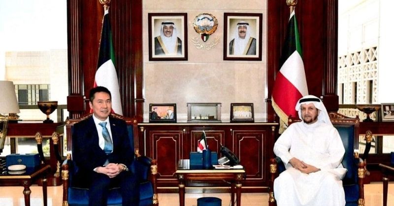 المعوشرجي مستقبلاً السفير يانغ شين