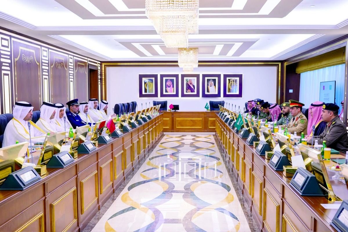قطر والسعودية تعززان التعاون الأمني والعسكري