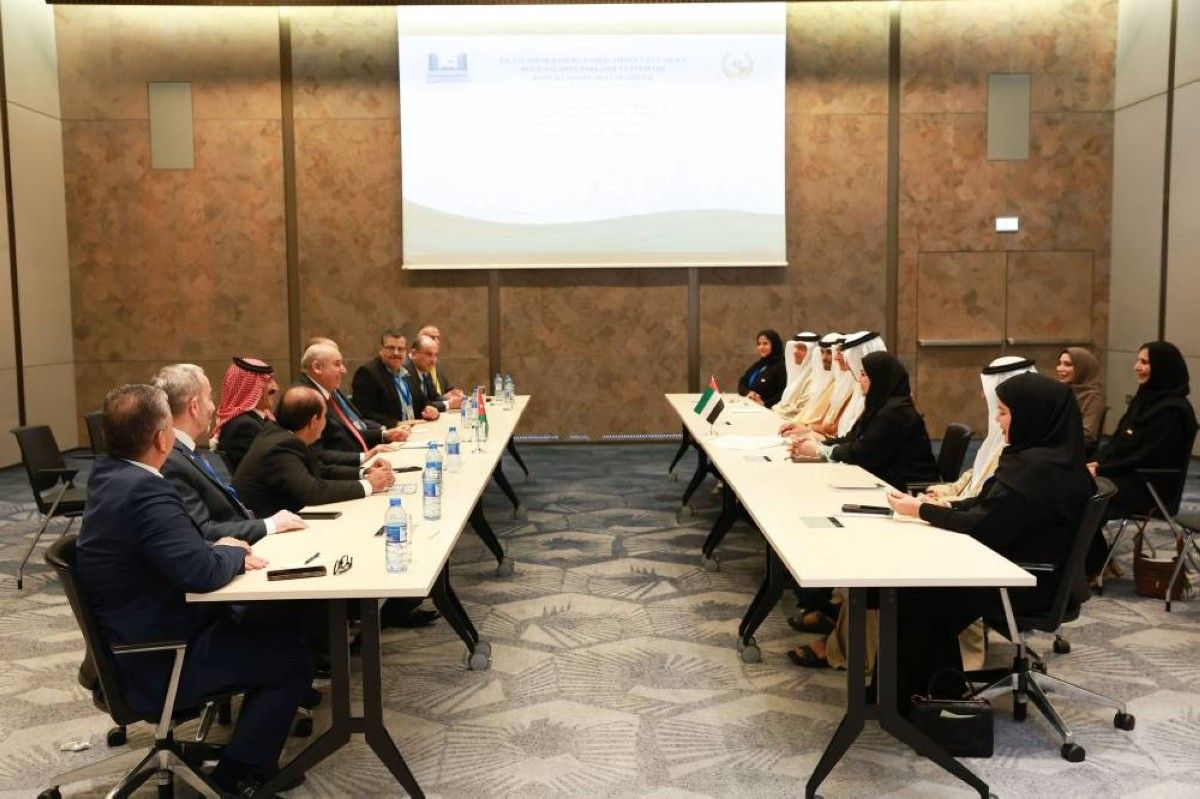 الإمارات والأردن يبحثان تعزيز التعاون البرلماني وتنسيق المواقف بمنظمة التعاون الإسلامي