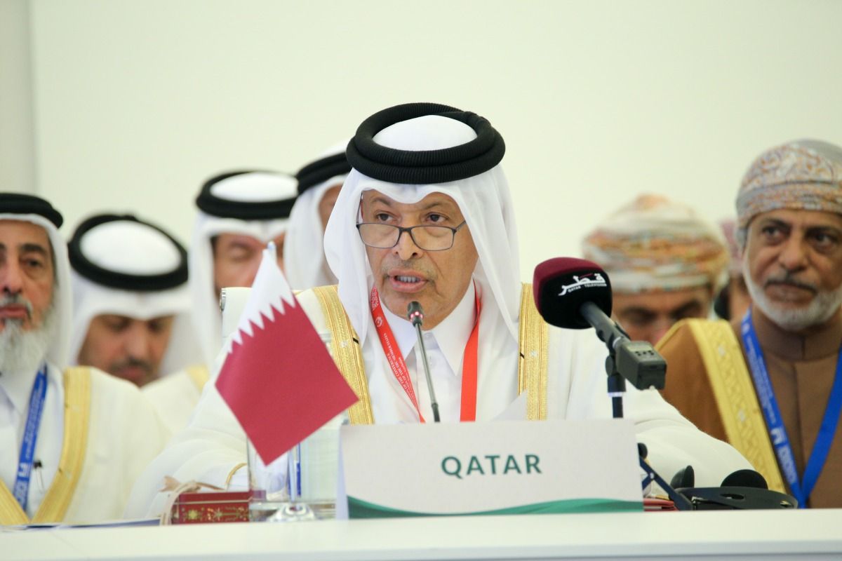 رئيس مجلس الشورى خلال كلمته في مؤتمر باكو : الخلافات لاتحل إلا بالتفاوض