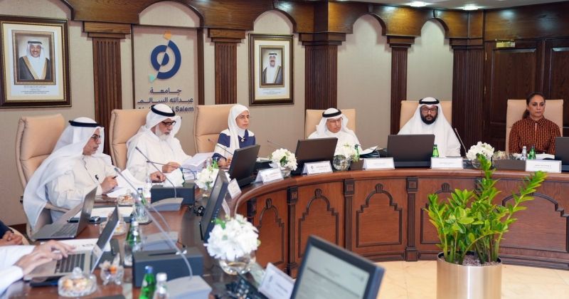 جانب من اجتماع مجلس الجامعة