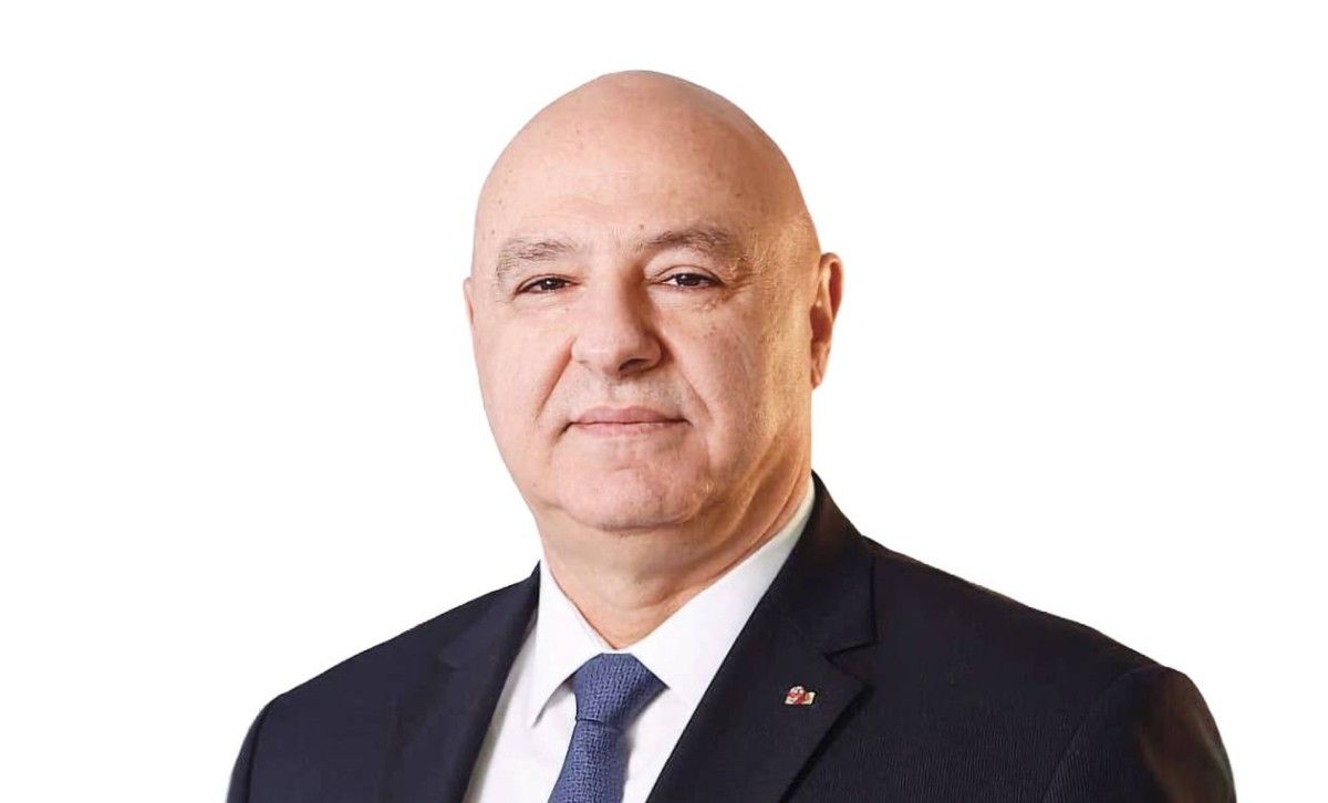 محمد بن زايد وعون يبحثان جهود ترسيخ أمن واستقرار لبنان