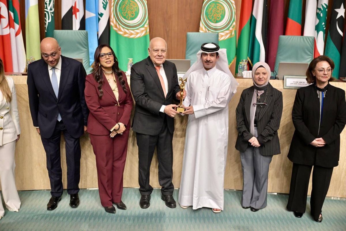 وزير التربية والتعليم تنال درع التميز للمرأة العربية للمسؤولية المجتمعية لعام 2026