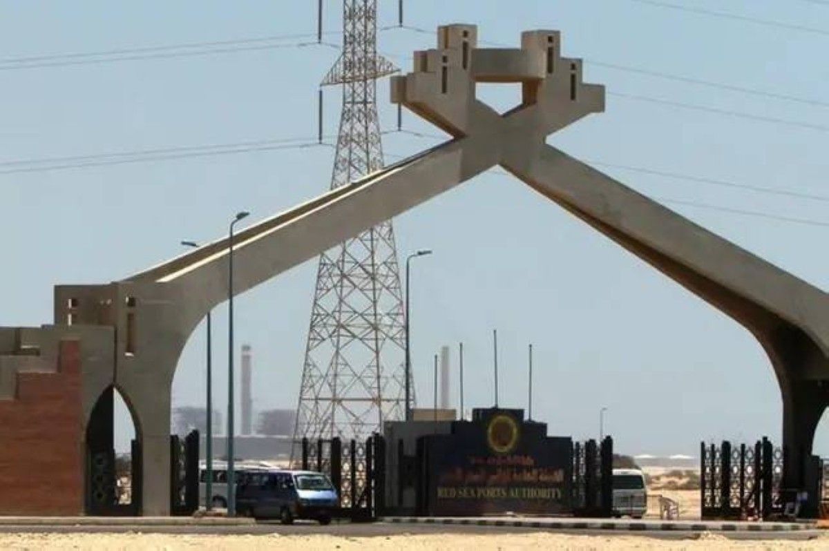 مصر توسّع ميناء الحمراء البترولي باستثمارات 457 مليون دولار لتعزيز موقعها كمركز إقليمي للطاقة