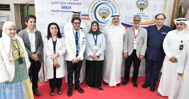 وزير الصحة خلال افتتاحه اليوم التوعوي