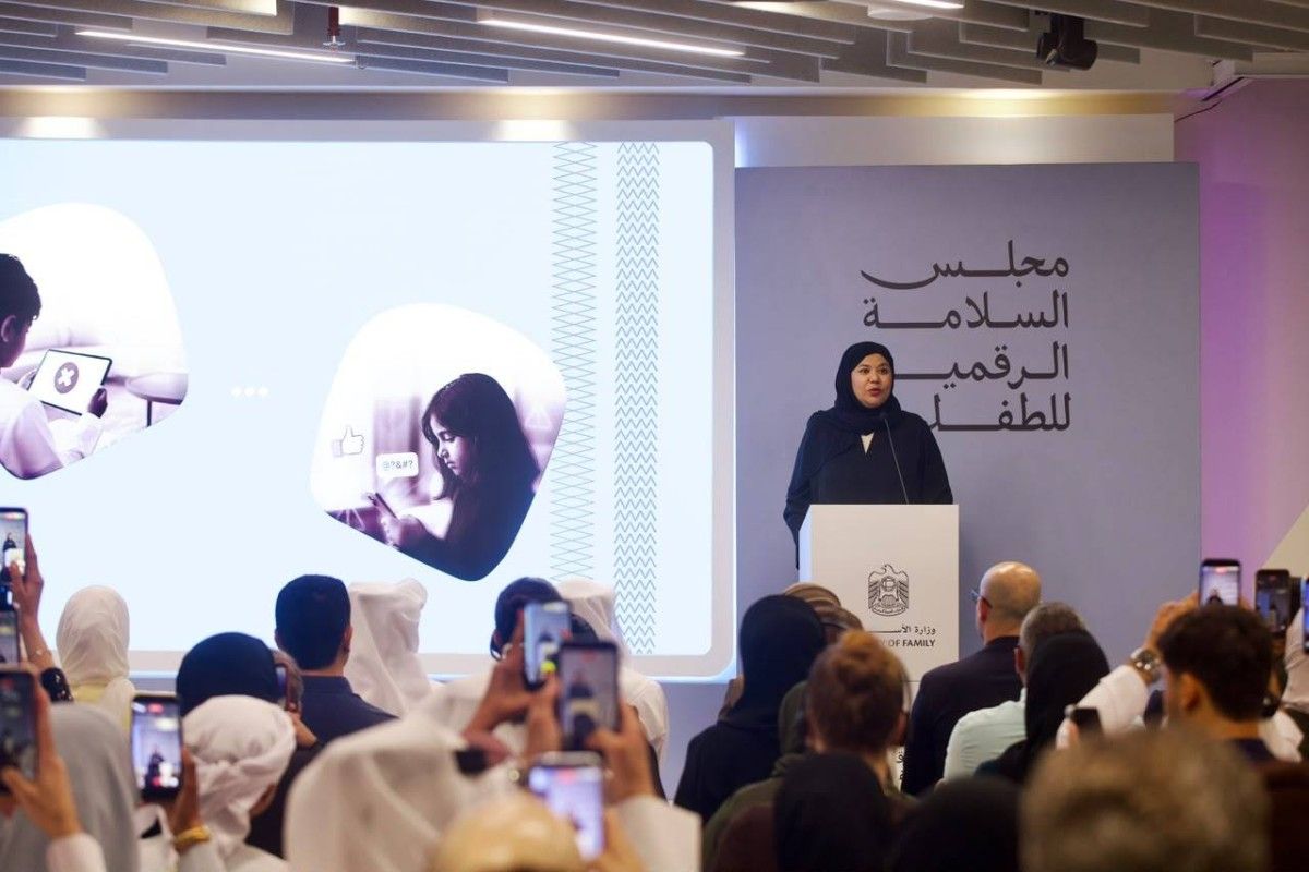 سناء سهيل وزيرة الأسرة: الإمارات تعزز السلامة الرقمية عبر 3 مرتكزات