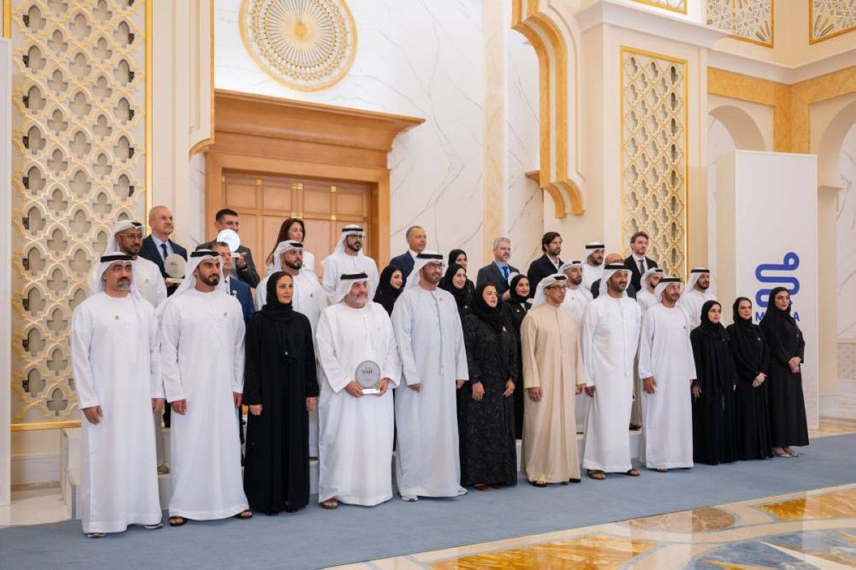 منصور بن زايد يطلق "إستراتيجية شركات الإمارات من أجل الخير2031" ويُكرّم الفائزين بـ "وسام الأثر المجتمعي"