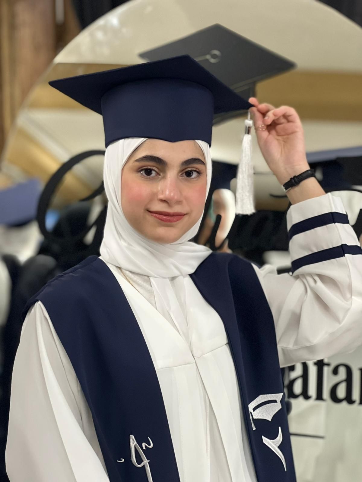 حلا حسين الزامل