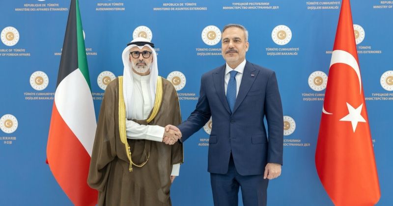 وزير الخارجية لدى استقباله من نظيره التركي في أنقرة