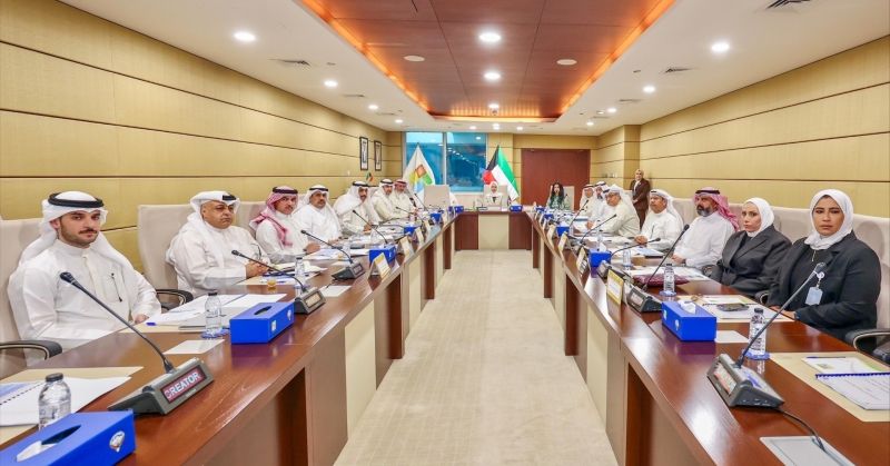وزيرة التنمية مترئسة اجتماع اللجنة