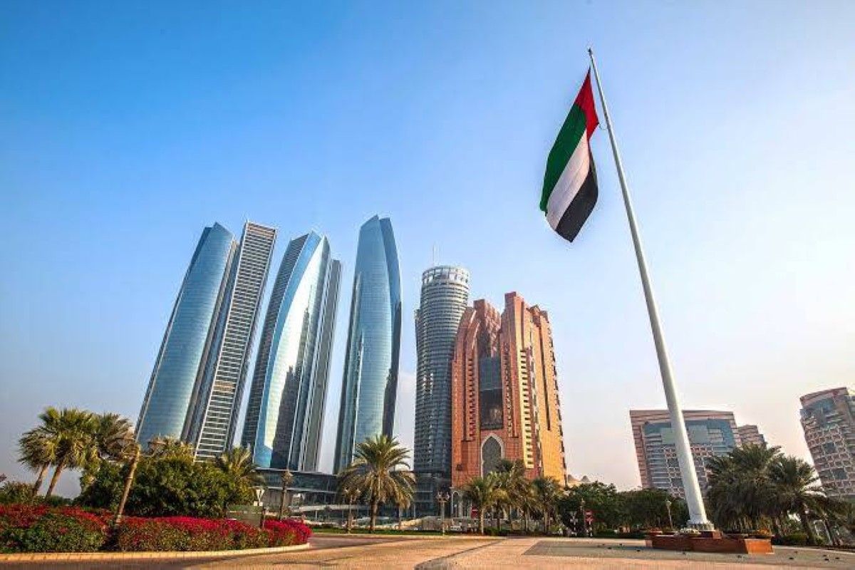 «إس آند بي»: اقتصاد الإمارات الأكثر مناعة خليجياً