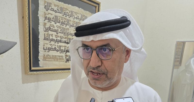 النيادي يتحدث للصحافيين