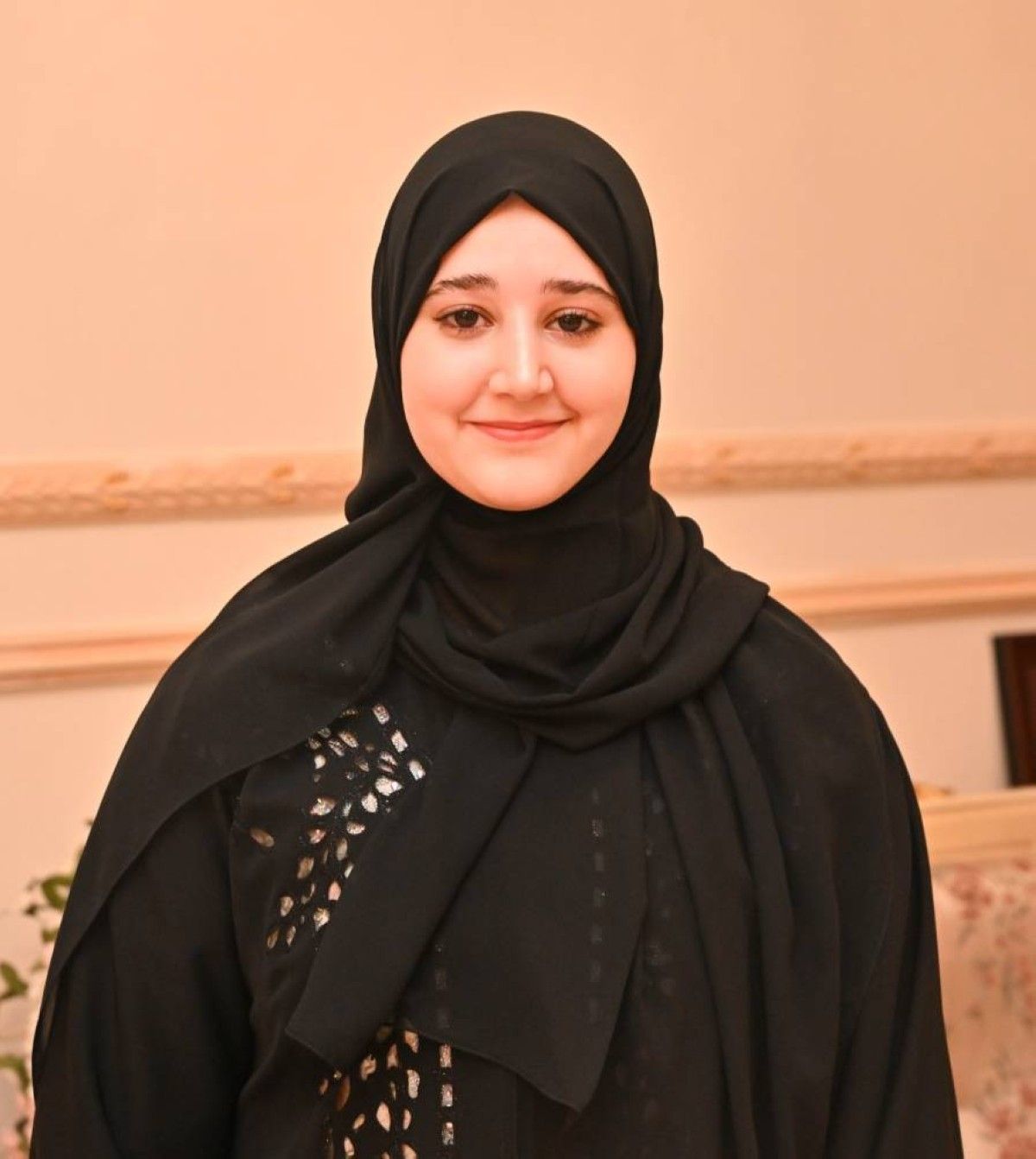 العليلي الأولى على الثانوية الحكومية بالمسار العام تشكر قيادة الإمارات