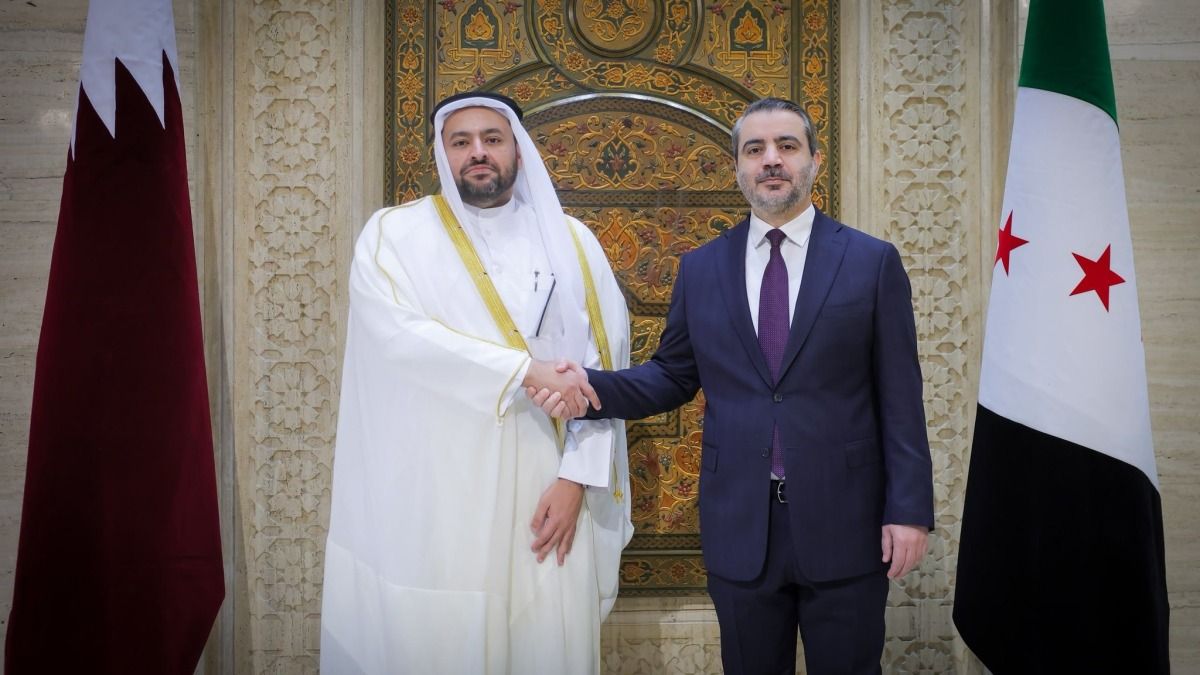  وزير الدولة بوزارة الخارجية يجتمع مع وزير الخارجية السوري