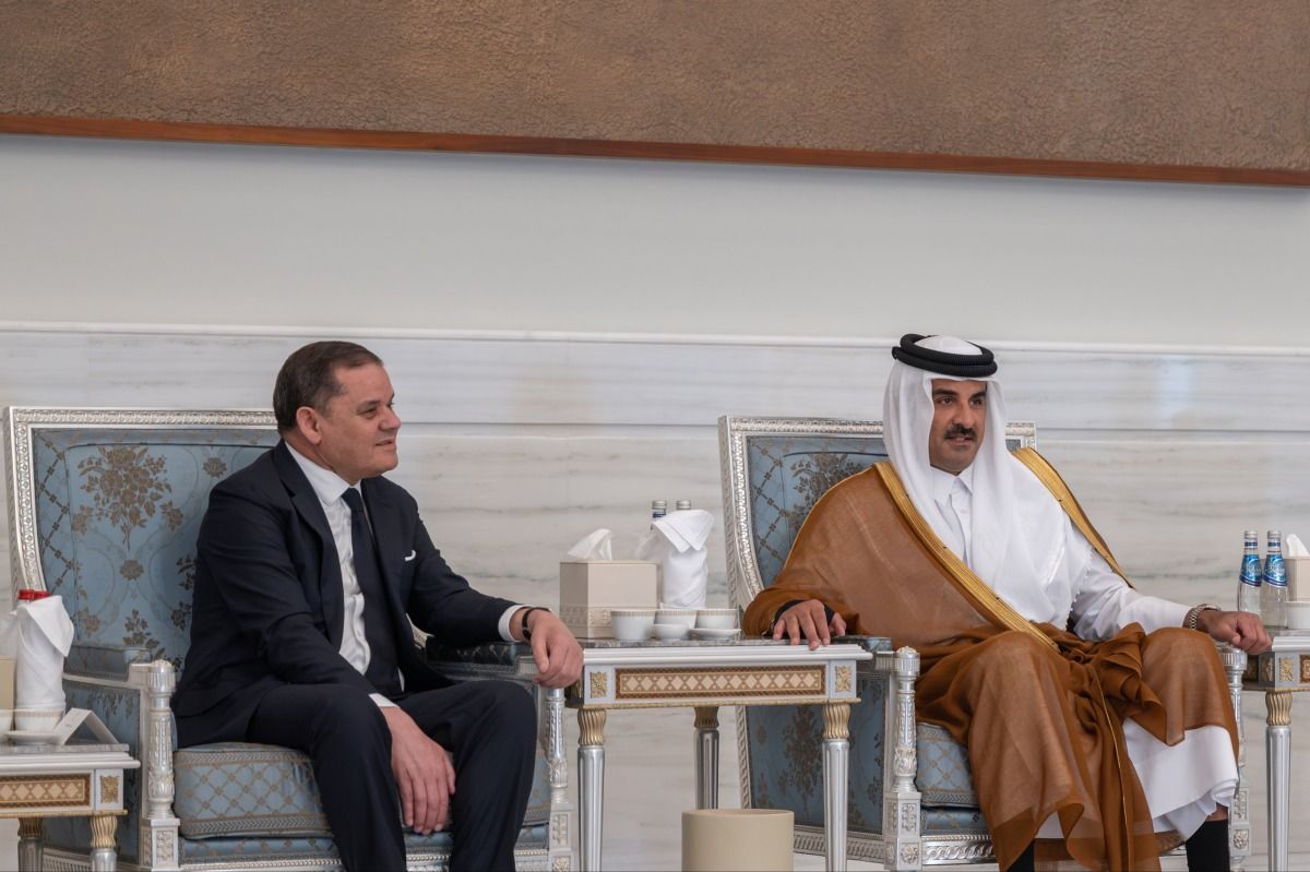 سمو الأمير يستقبل رئيس الحكومة الليبية