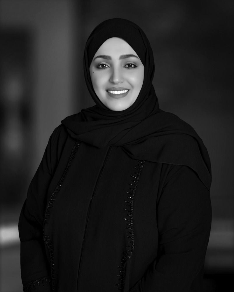 تماني اليافعي: حماية الهوية .. وانفتاح على المعرفة