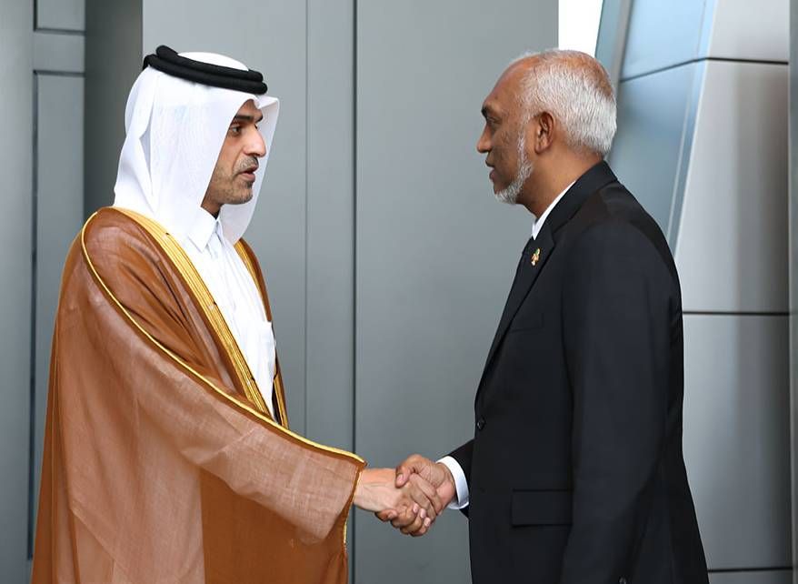  رئيس جمهورية المالديف يصل الدوحة لتقديم العزاء في فقيد الوطن الكبير