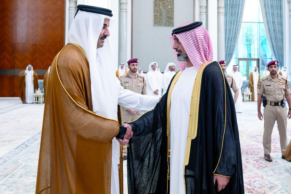 سموه يستقبل ولي عهــــد عجمـــــان