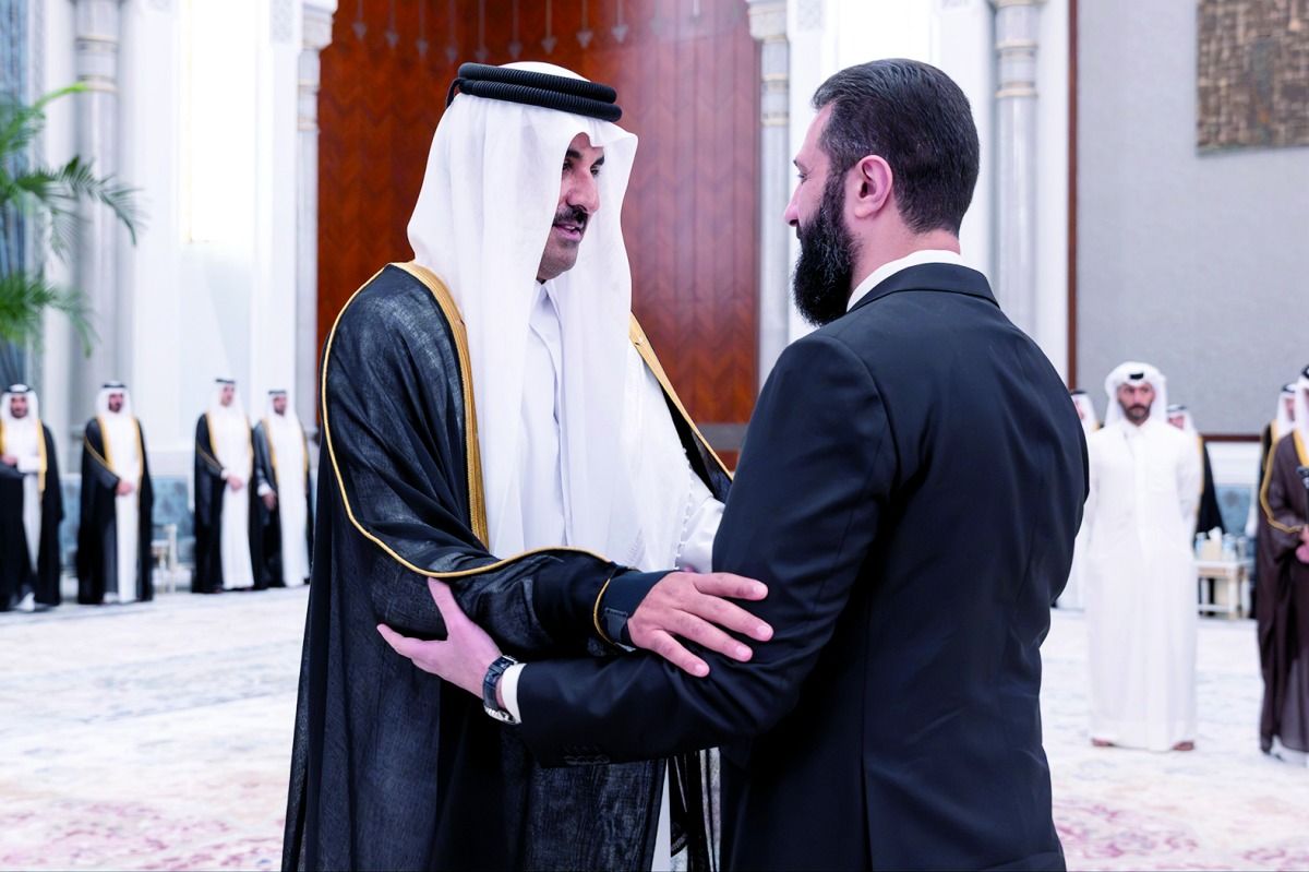 سمو الأمير يستقبل الرئيس السوري