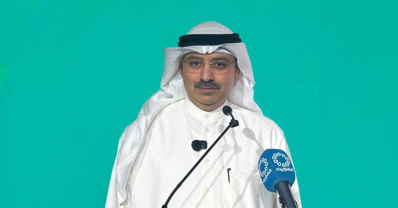 البصيري يلقي كلمته