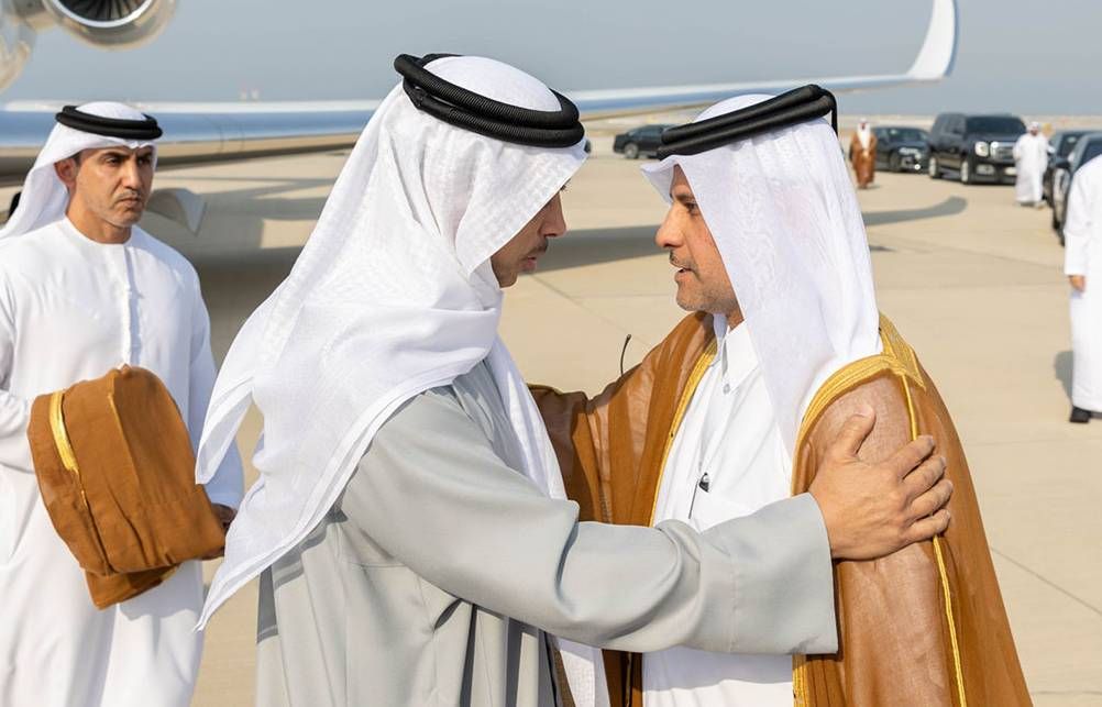  نائب رئيس دولة الإمارات العربية المتحدة يصل الدوحة لتقديم العزاء في فقيد الوطن الكبير