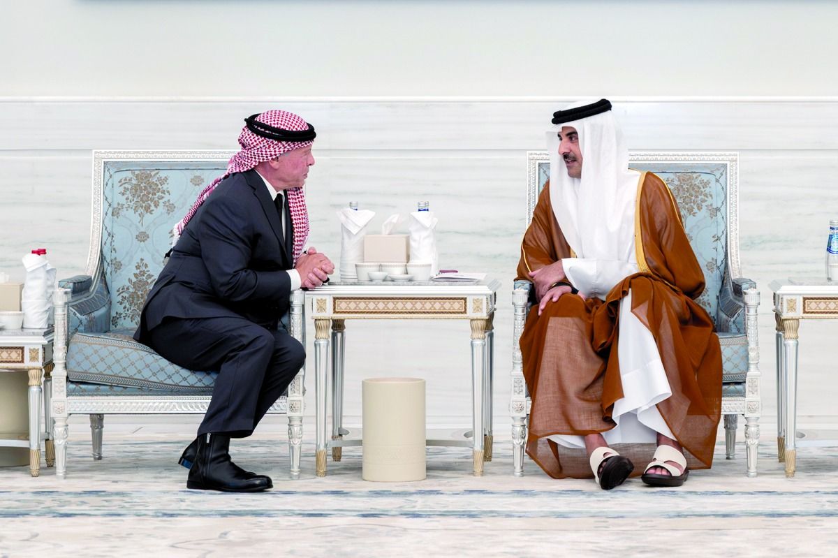 صاحب السمو يستقبل ملك الأردن