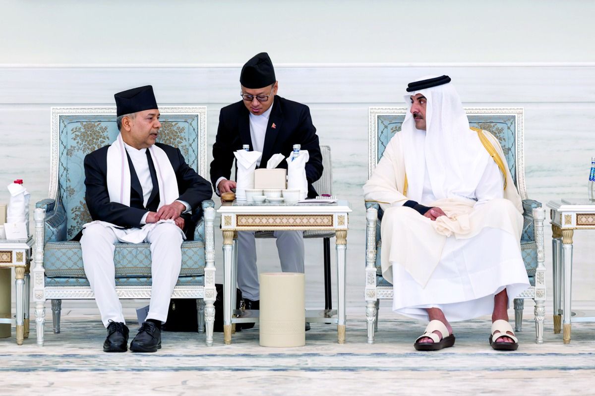صاحب السمو يستقبل نائب رئيس نيبال