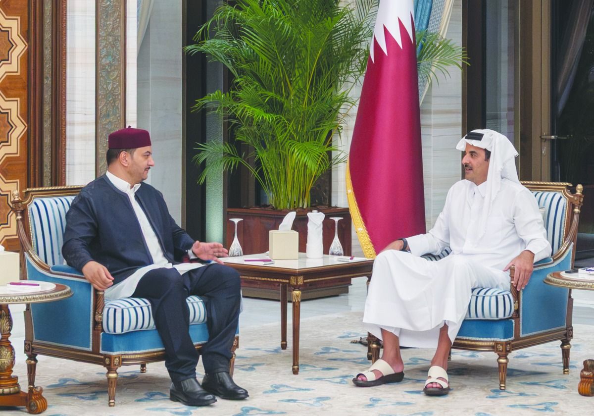 صاحب السمو يستقبل صدام حفتر