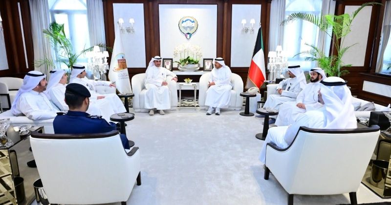 الفجام ومحافظ الفروانية: تنسيق لتأمين جاهزية كليات «التطبيقي»