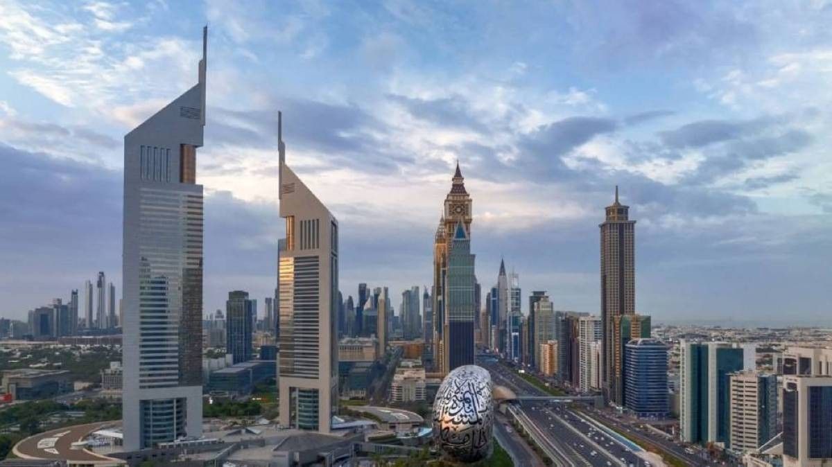 الإمارات.. طقس غائم غداً مع ارتفاع في درجات الحرارة