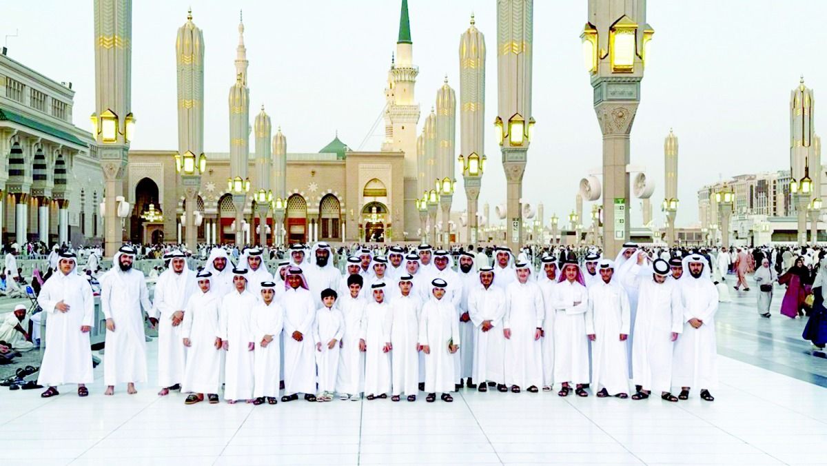 30 طالباً قطرياً يشاركون في دورة قرآنية بالمسجد النبوي