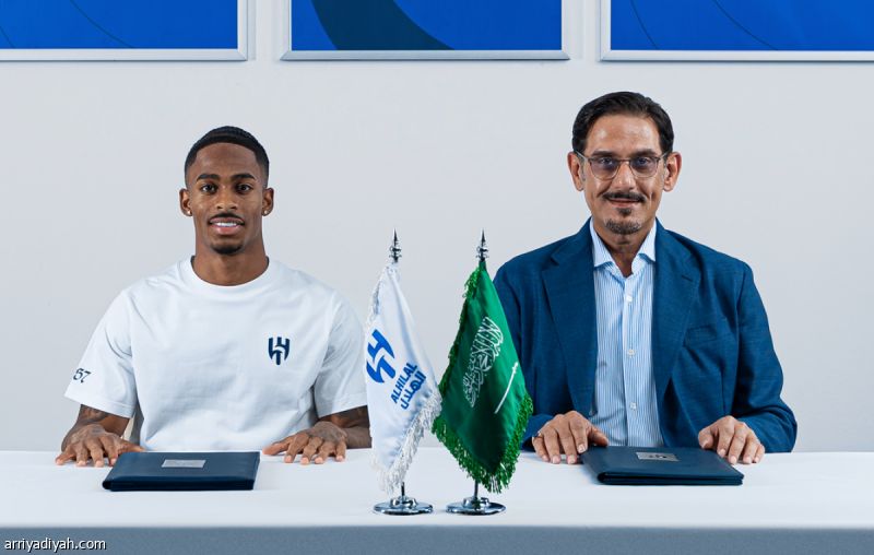 رسميّا.. الهلال يحسم صفقة سمرفيل