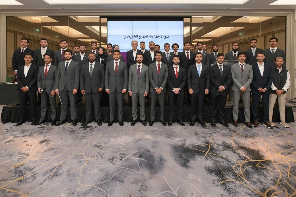 الملحقية الثقافية القطرية بالمملكة المتحدة تكرّم 150 خريجًا من الجامعات البريطانية