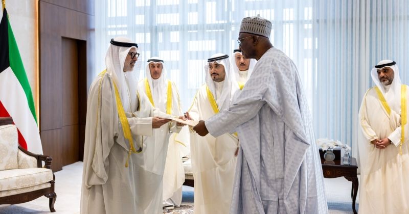 وزير الخارجية يتسلم نسخاً من أوراق سفراء نيجيريا وألمانيا وميانمار