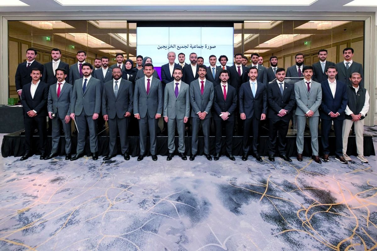 «التعليم» والملحقية الثقافية تحتفيان بـ 150 خريجاً قطرياً من بريطانيا