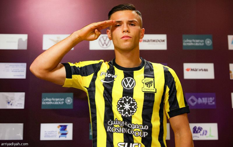 إسبانيول يطلب سيميتش الاتحاد