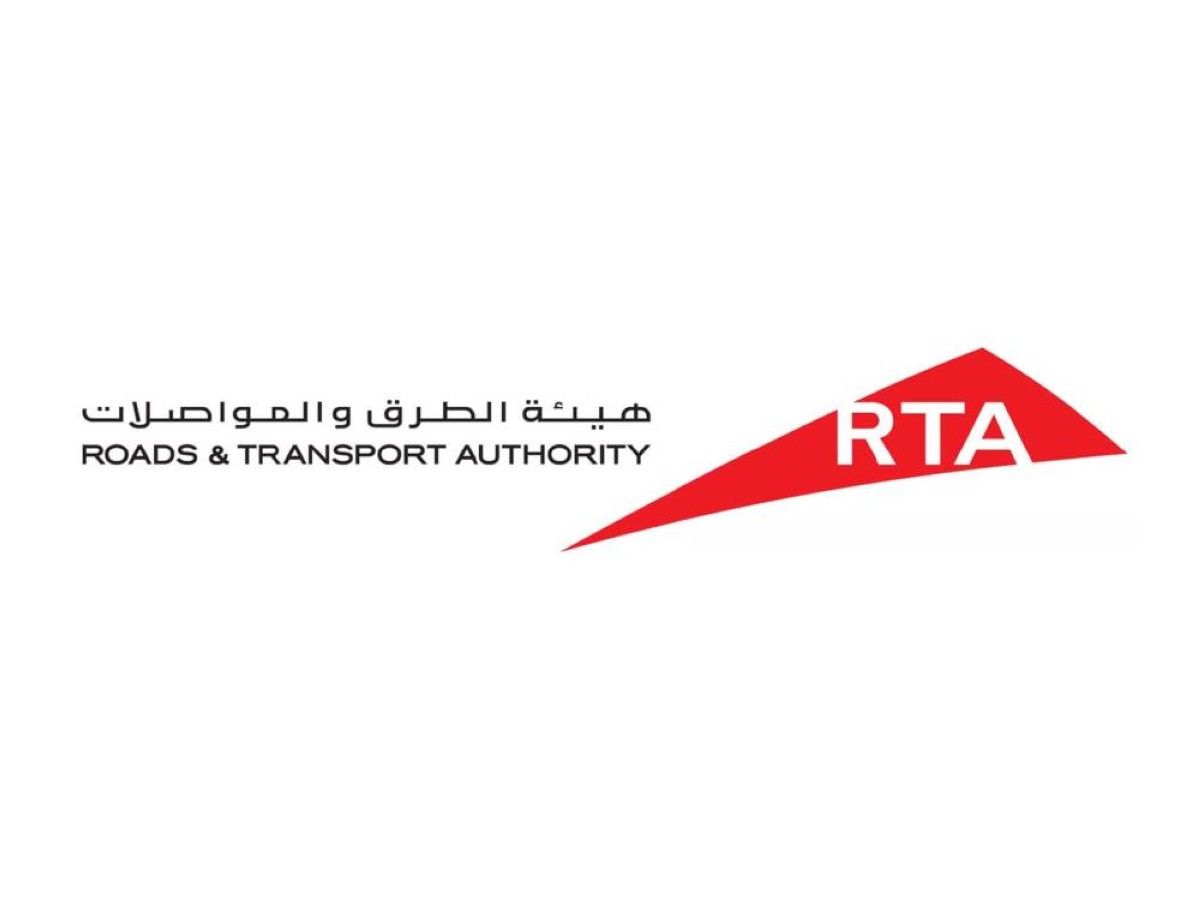 «طرق دبي» تضيء على السلامة في التحويلات المرورية وحركة المركبات الثقيلة