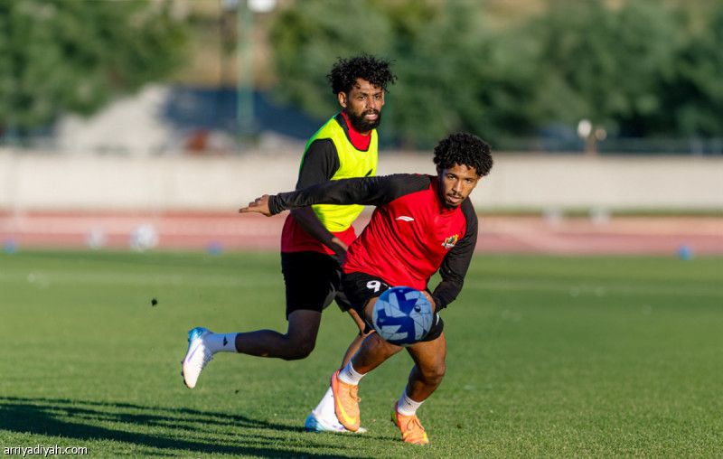 الوحدة.. مورالها والجويد في الطريق