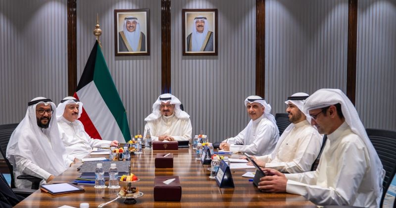 العبدالله يترأس اجتماعا لمناقشة تطورات «الضمان الصحي»