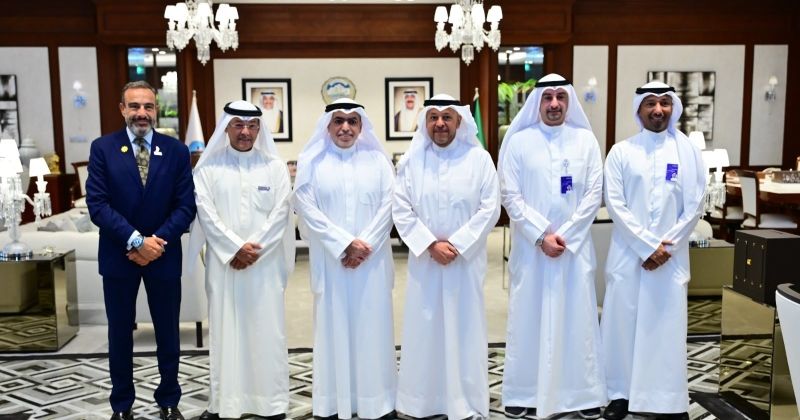 محافظ الفروانية: دعم المبادرات التنموية لخدمة الأهالي