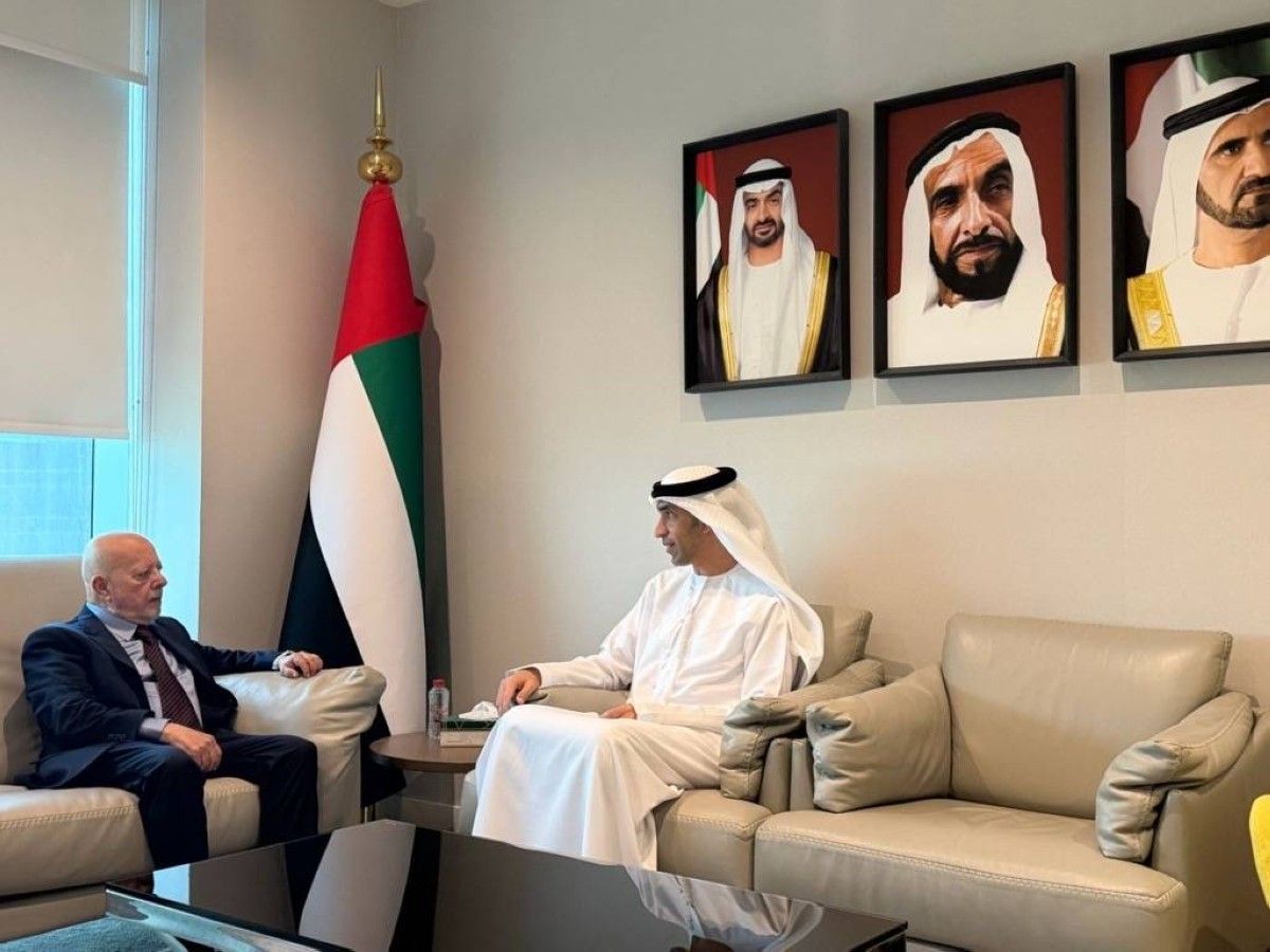 بحث تعزيز العلاقات التجارية والاستثمارية بين الإمارات وسوريا