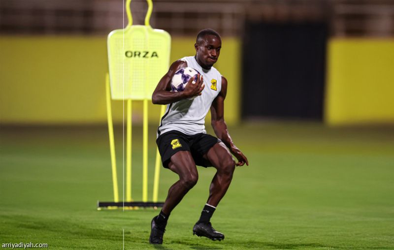 «بيلد»: ديابي إلى ليفركوزن بـ30 مليون يورو