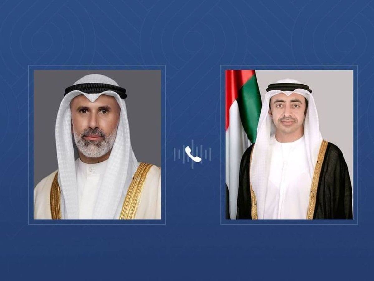 عبدالله بن زايد ووزير خارجية الكويت يبحثان هاتفياً التطورات الإقليمية والأوضاع بالمنطقة
