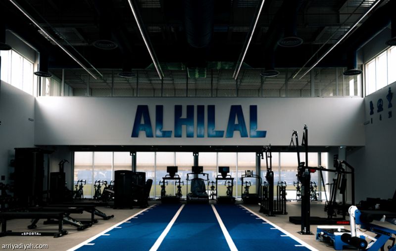 الهلال يستعرض مرافق مركزه الجديد